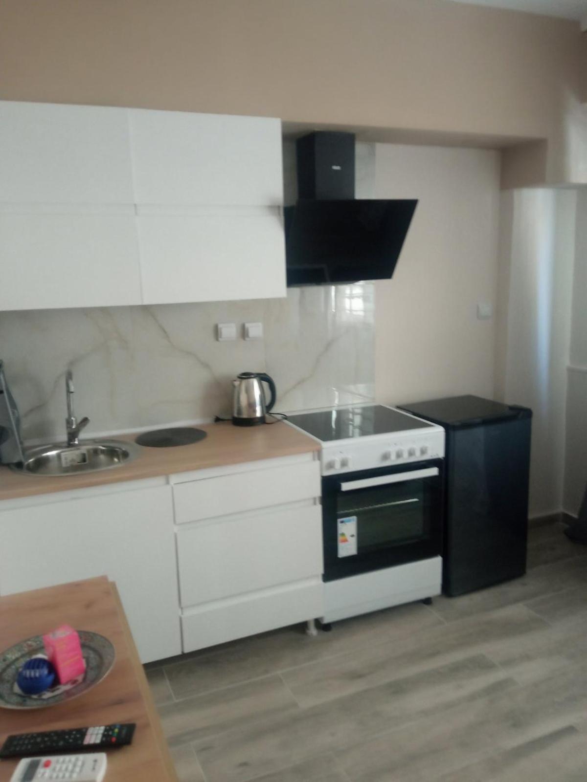 Polit Luxury Aprt 2 Bedrooms Soluň Exteriér fotografie