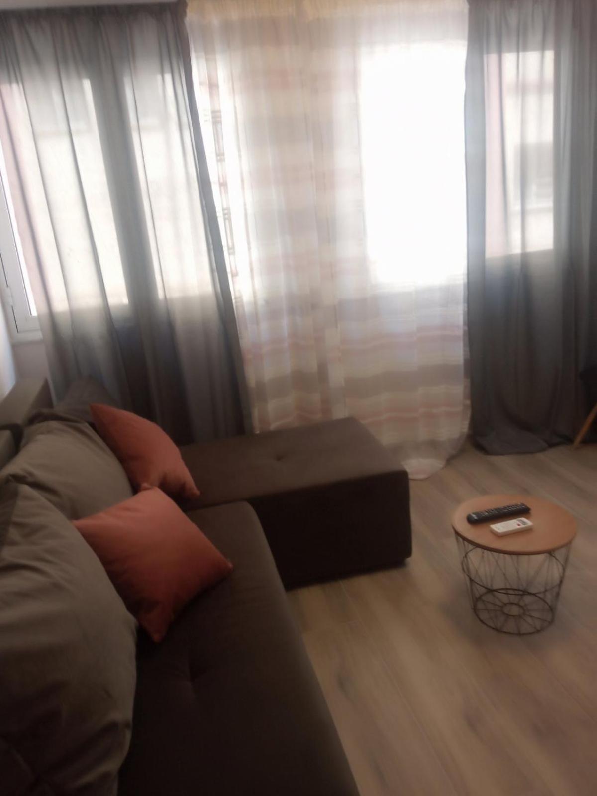 Polit Luxury Aprt 2 Bedrooms Soluň Exteriér fotografie