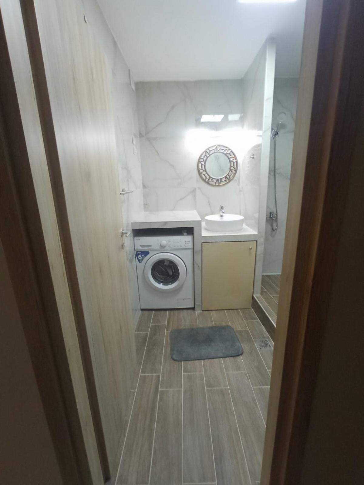 Polit Luxury Aprt 2 Bedrooms Soluň Exteriér fotografie