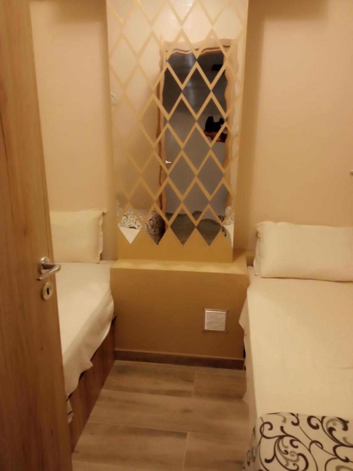 Polit Luxury Aprt 2 Bedrooms Soluň Exteriér fotografie