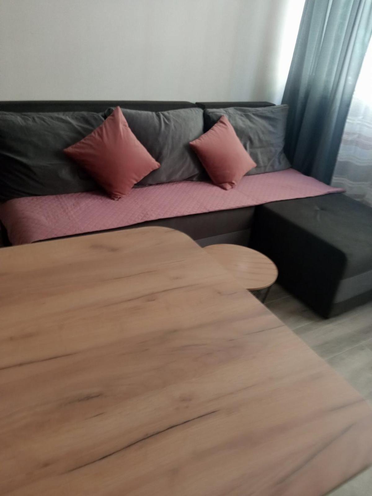 Polit Luxury Aprt 2 Bedrooms Soluň Exteriér fotografie
